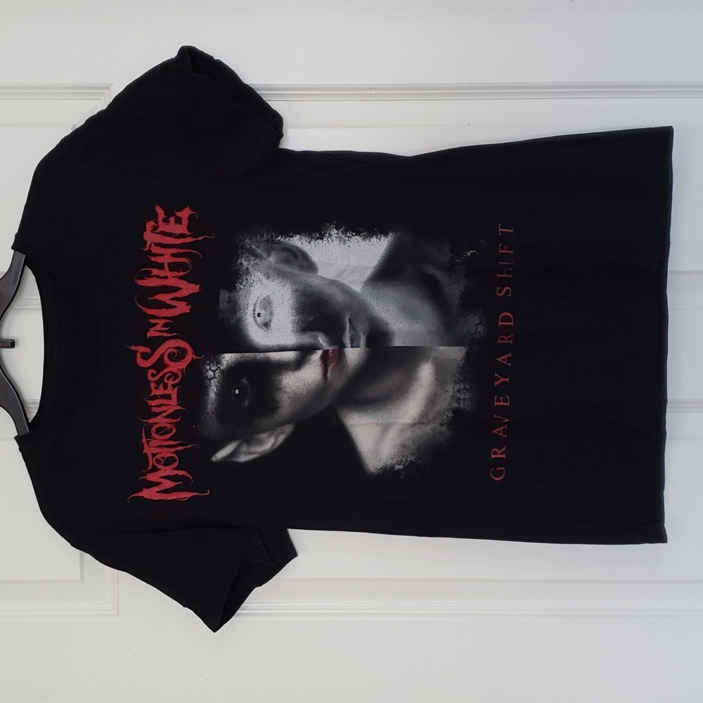 Motionless in white band tee